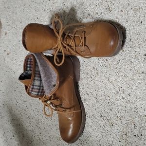 Tan boots